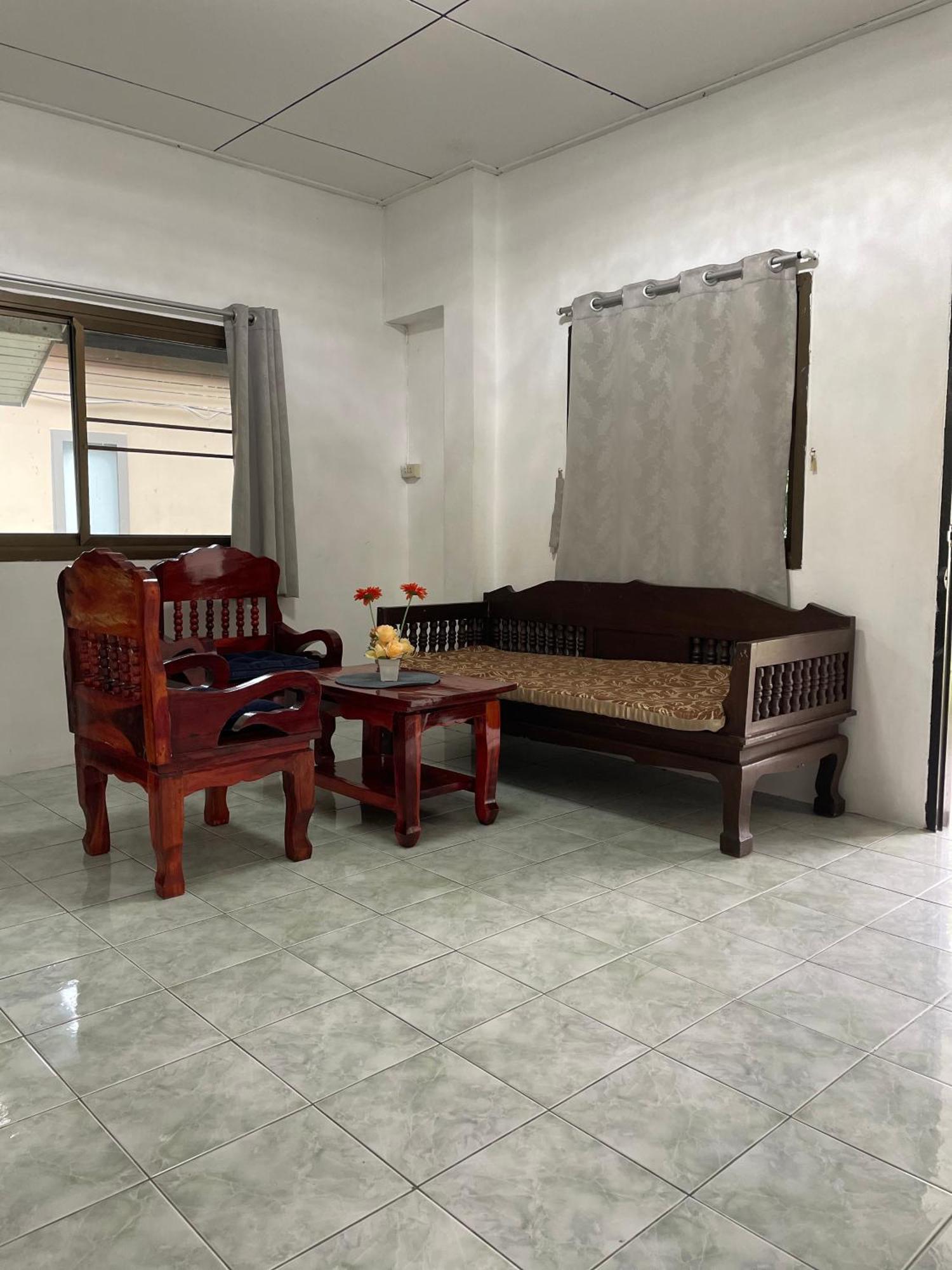 Sunrise Beach Villa Surat Thani Phòng bức ảnh