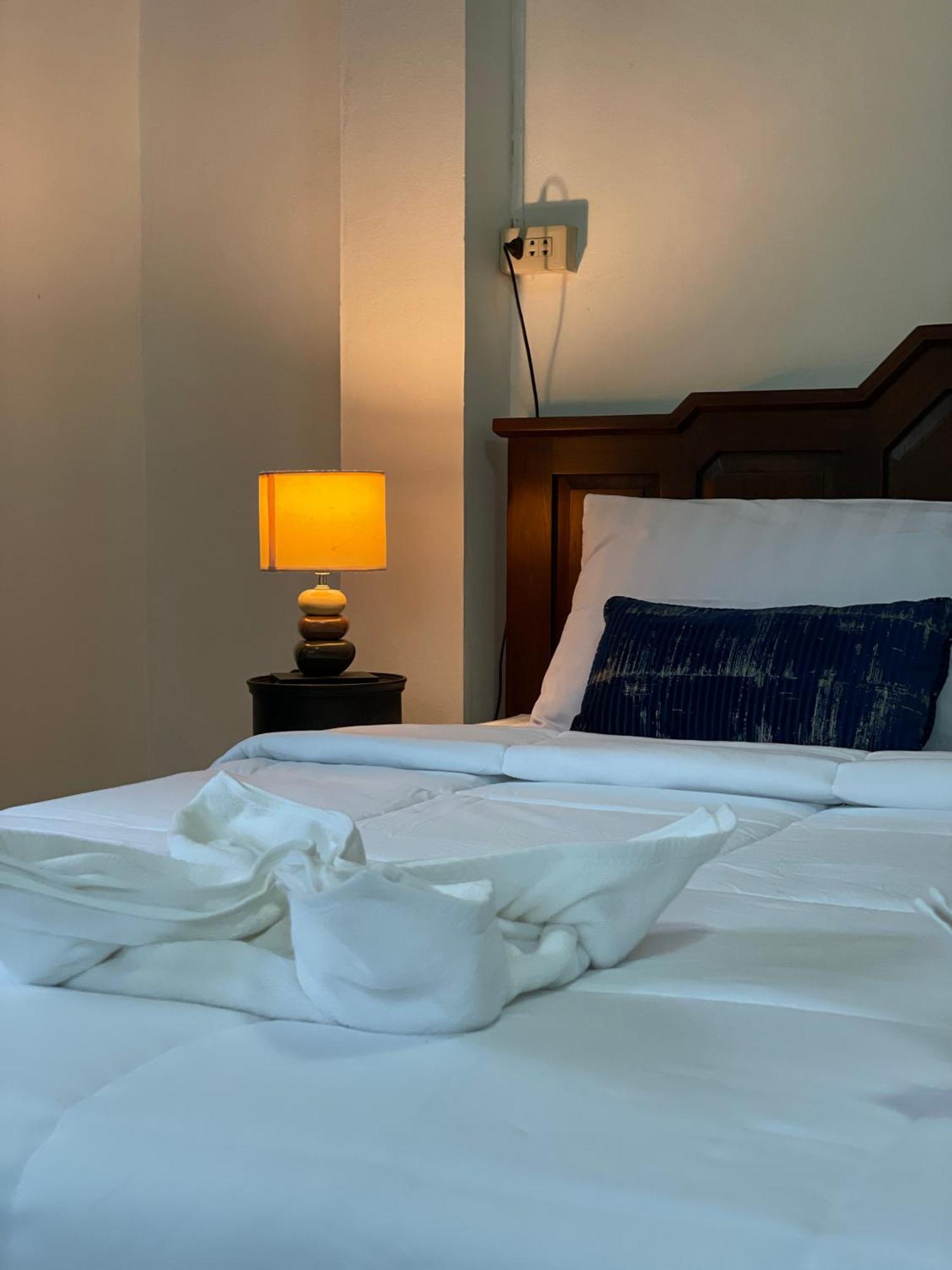 Sunrise Beach Villa Surat Thani Ngoại thất bức ảnh